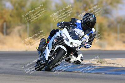 media/Jan-08-2022-SoCal Trackdays (Sat) [[1ec2777125]]/Turn 2 (150pm)/